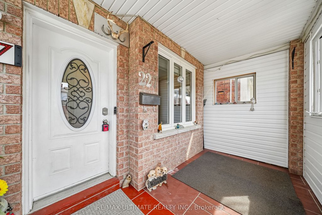 Photo of 227 Earlscourt Avenue, Toronto, ON M6E 4B4 (MLS # W12938278)