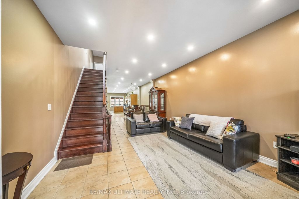 Photo of 227 Earlscourt Avenue, Toronto, ON M6E 4B4 (MLS # W12938278)