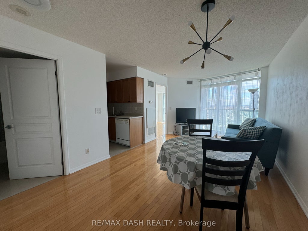 Photo of 18 Yonge Street #2809, Toronto, ON M5E 1Z8 (MLS # C13669600)