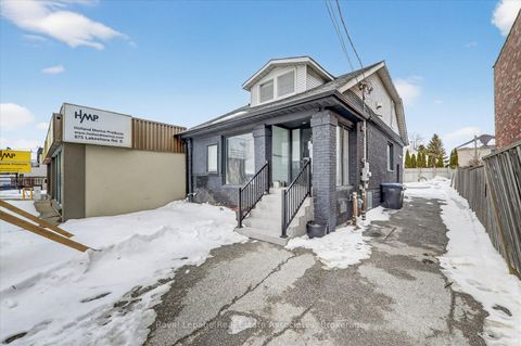 881 Lakeshore Road E Mississauga ON L5E 1E2