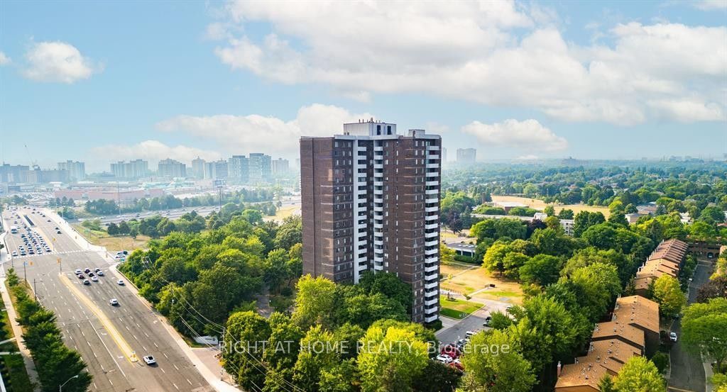 Photo of 1900 Sheppard Avenue E #2004, Toronto, ON M2J 4T4 (MLS # C12901540)