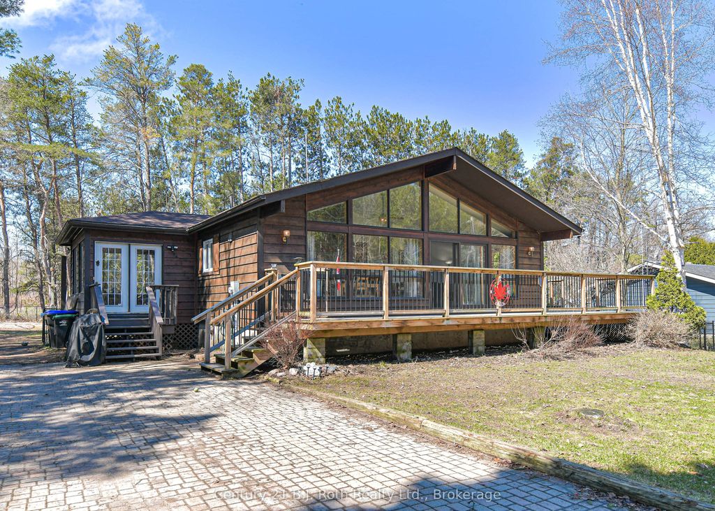 Photo of 2352 Reeves Road, Tay, ON L0K 2A0 (MLS # S13025042)