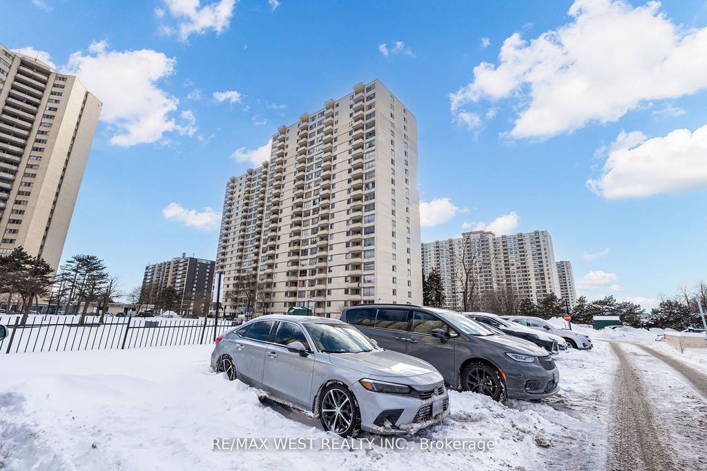Photo of 340 Dixon Road #209, Toronto, ON M9R 1T1 (MLS # W12374089)