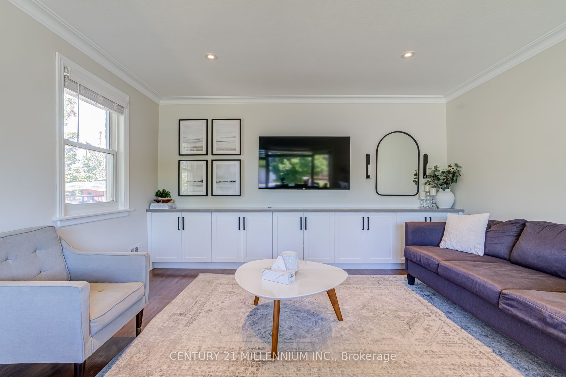9 Prince Charles Drive