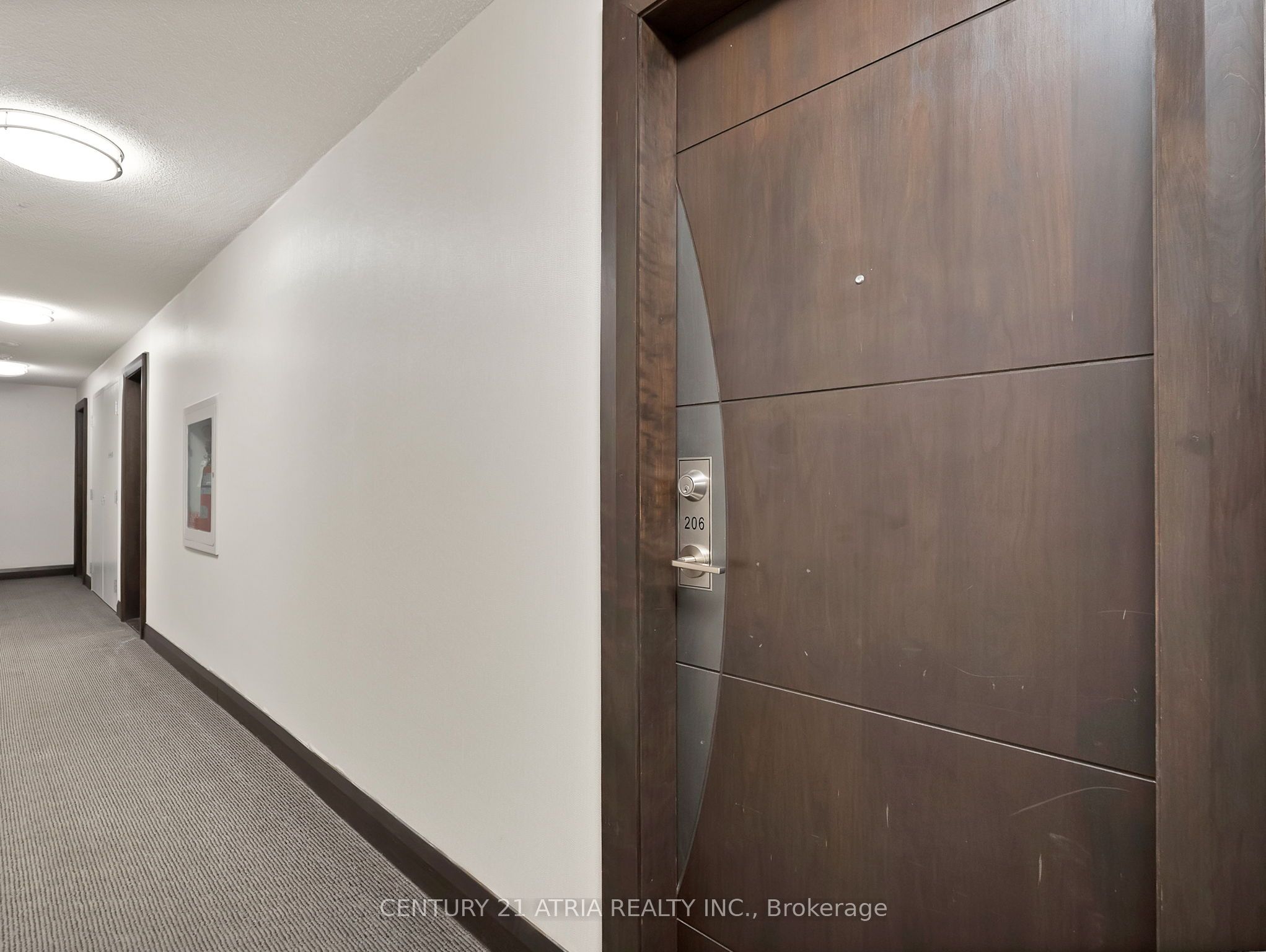 73 King William Crescent 206