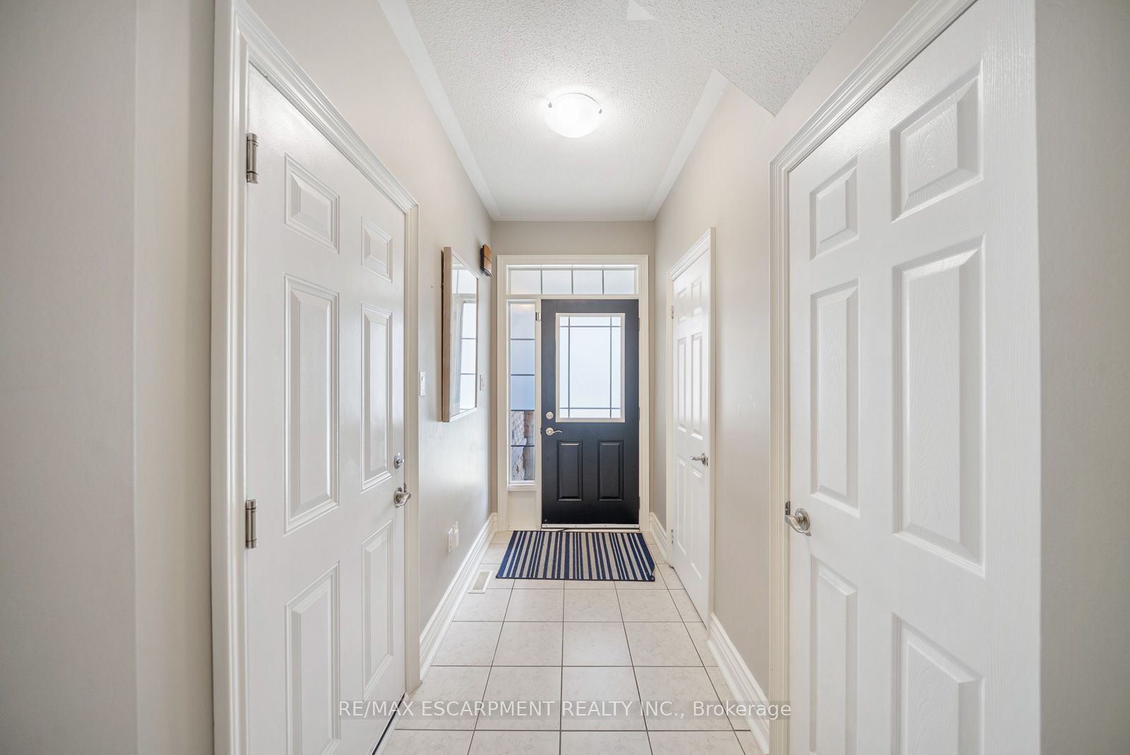 4196 Rawlins Common