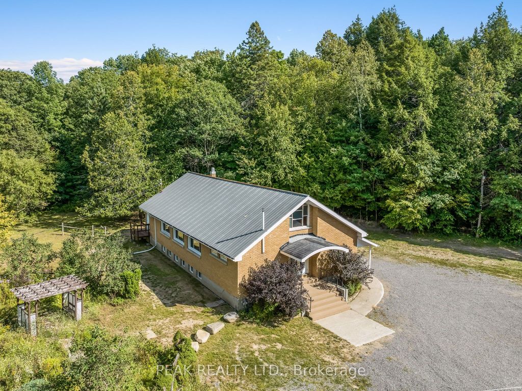 Photo of 1812 Frontenac Road, Greater Madawaska, ON K0J 2R0 (MLS # X12976602)