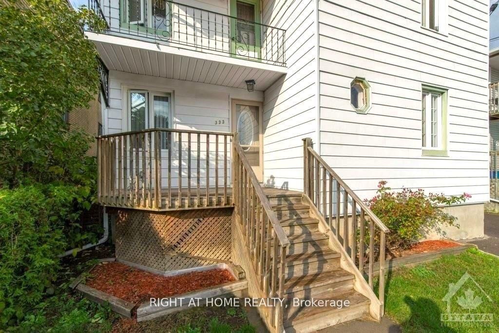 Photo of 333 Levis Avenue, Vanier and Kingsview Park, ON K1L 6G9 (MLS # X12607998)