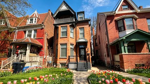 61 Brunswick Avenue Toronto ON M5S 2L8