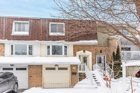 197 Tamarack Drive Markham ON L3T 4X3