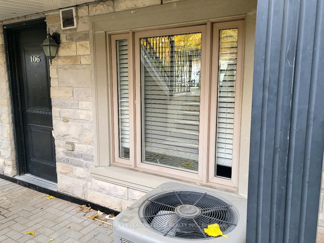 320 John Street 106