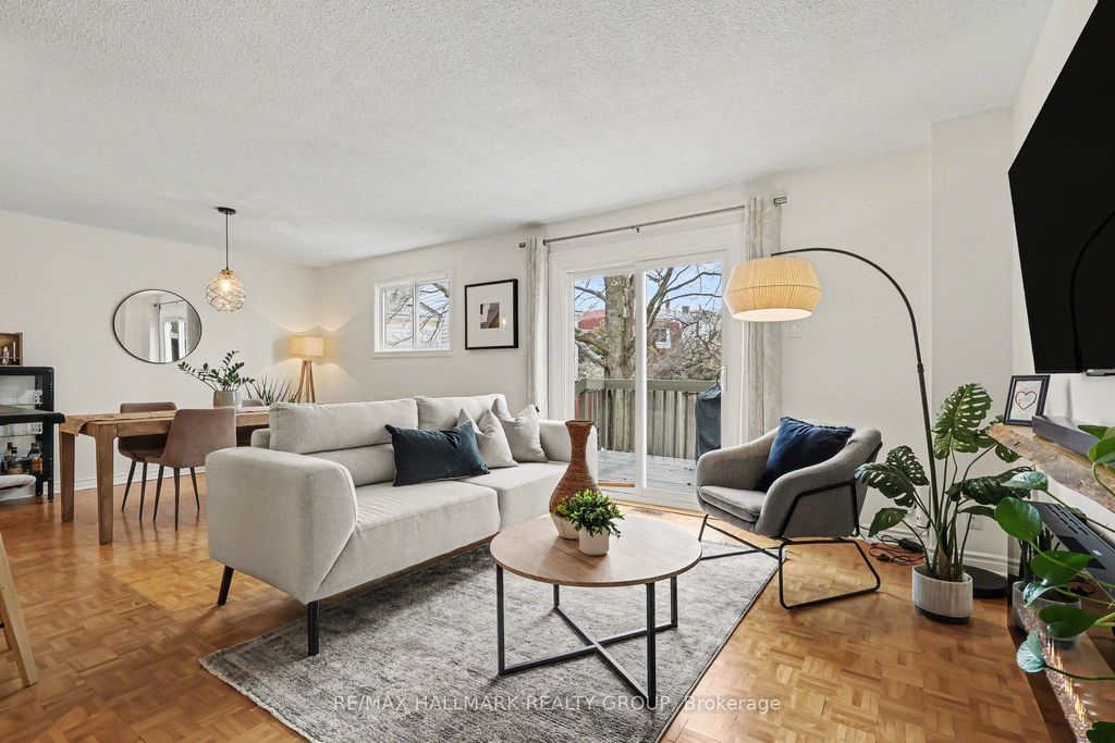 Photo of 77 Glen Park Drive #D, Blackburn Hamlet, ON K1B 3Z1 (MLS # X12881984)