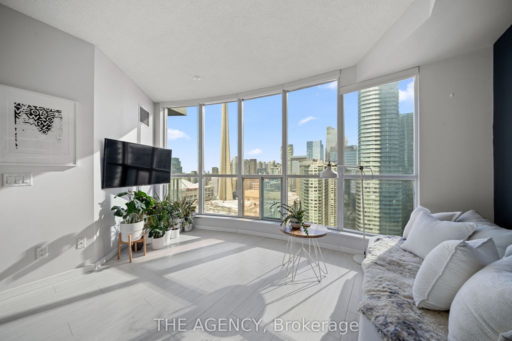 Photo of 208 Queens Quay W #3313, Toronto, ON M5J 2Y5 (MLS # C12794326)