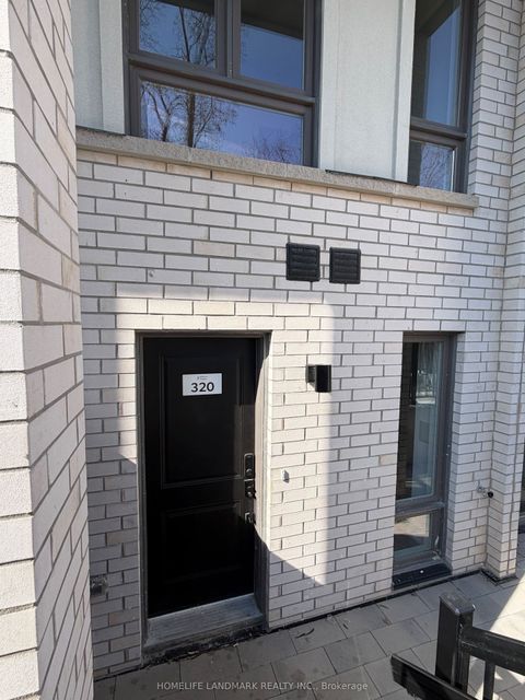 5 Bancroft Lane 320 Richmond Hill ON L4E 1M1