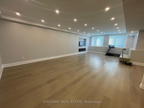 41 Hamlet Common Basement Oakville ON L6L 0E2