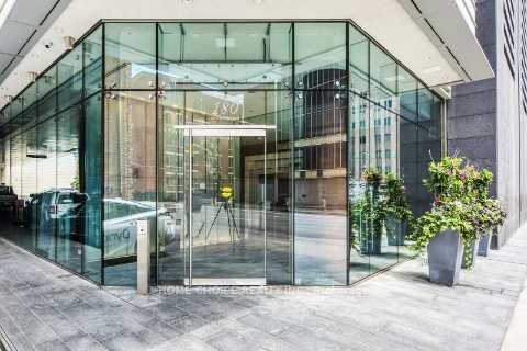 180 University Avenue 2308