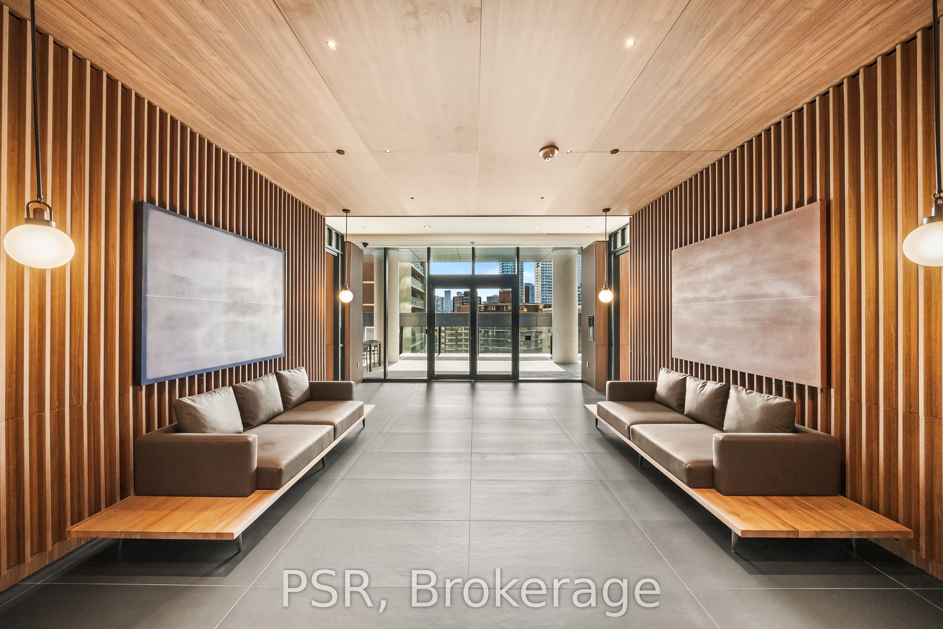 55 Charles Street E 4102