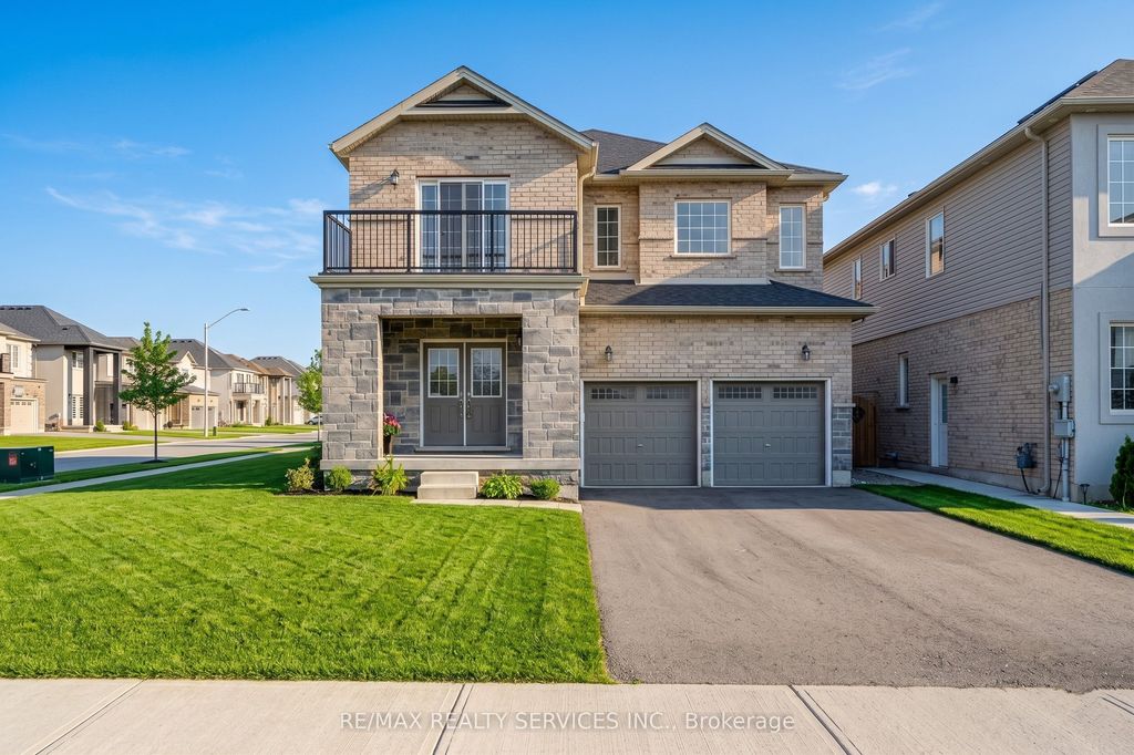 Photo of 162 McCabe Avenue, Welland, ON L3B 0H6 (MLS # X13073022)