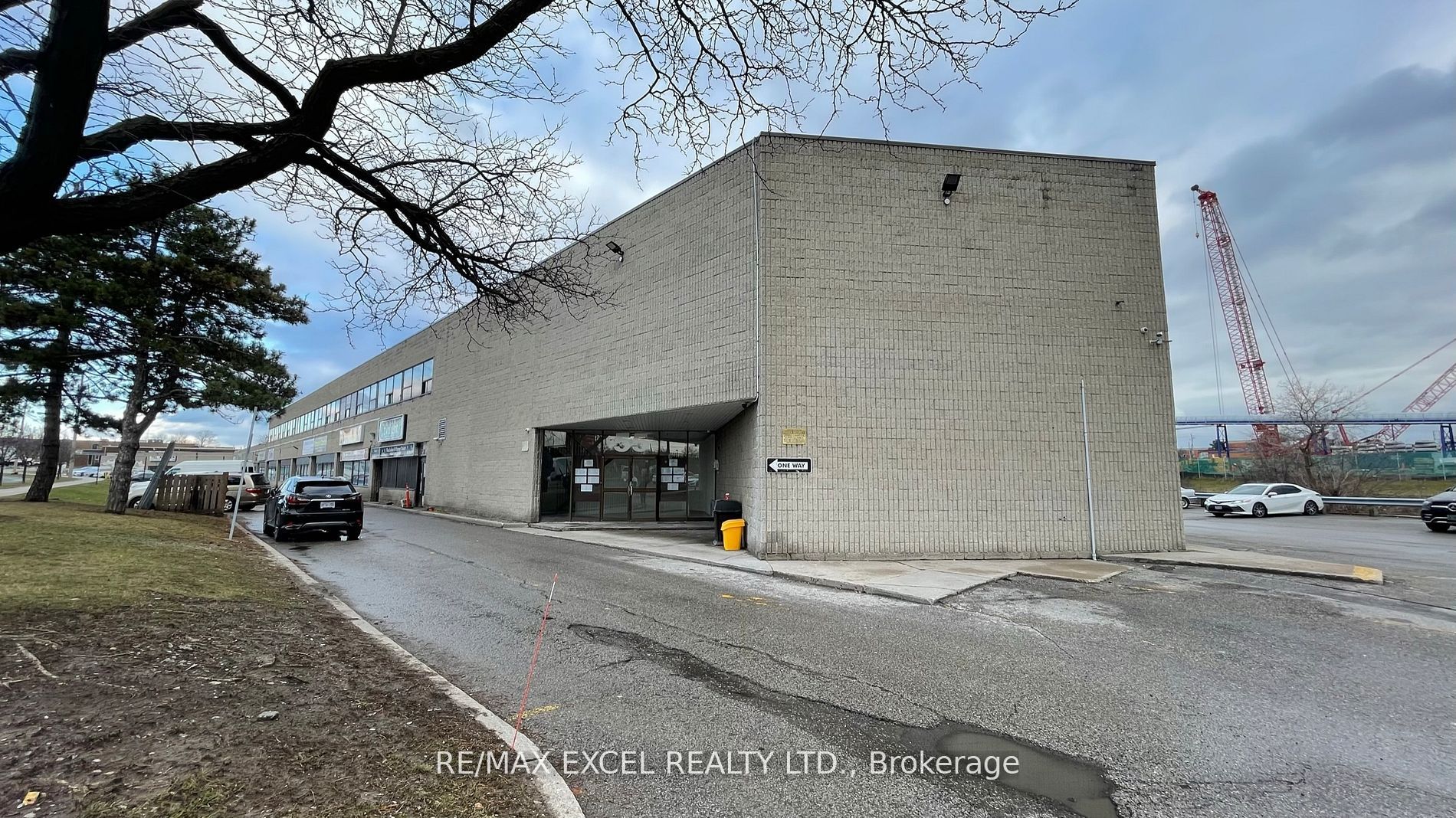 Photo 1 of 2 — 55 Nugget Avenue 230L, Toronto, ON M1S 3L1