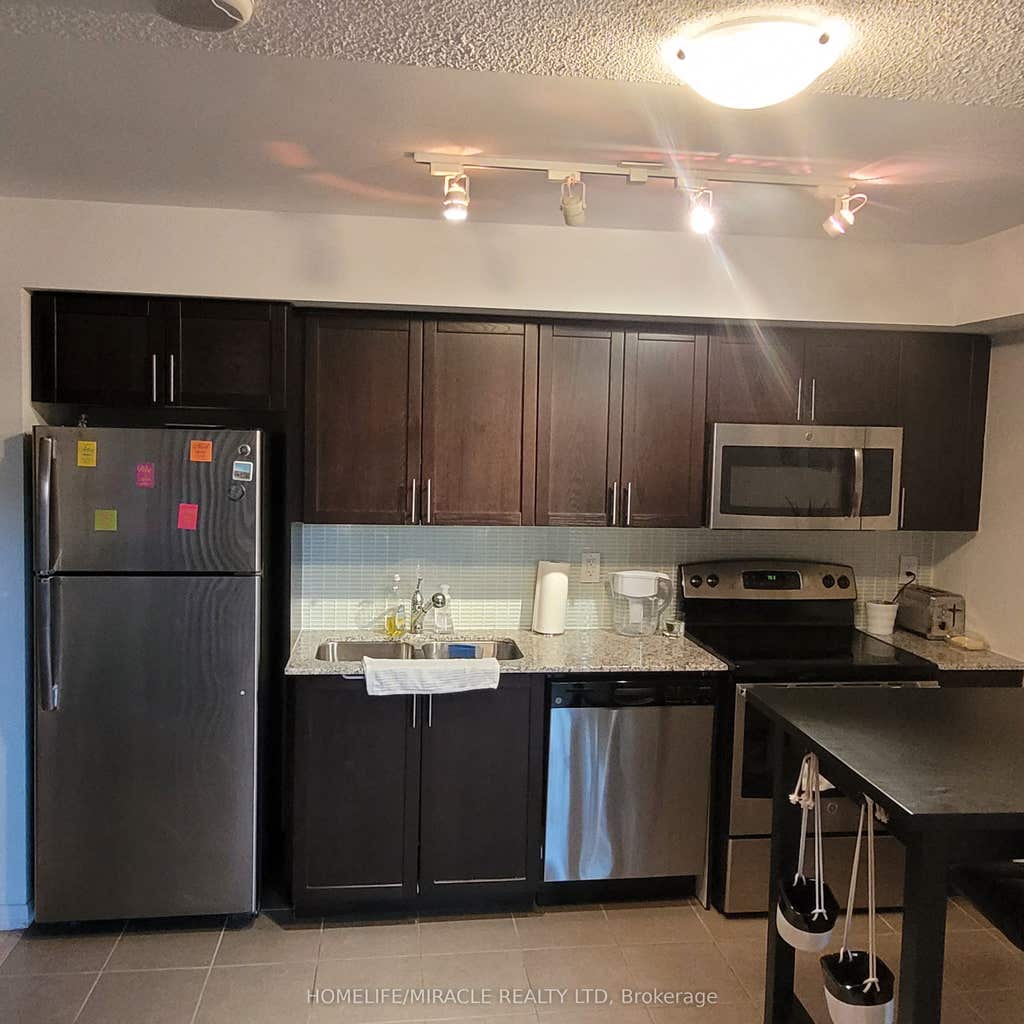 Photo of 830 Lawrence Avenue W #529, Toronto, ON M6A 0A2 (MLS # W13642402)