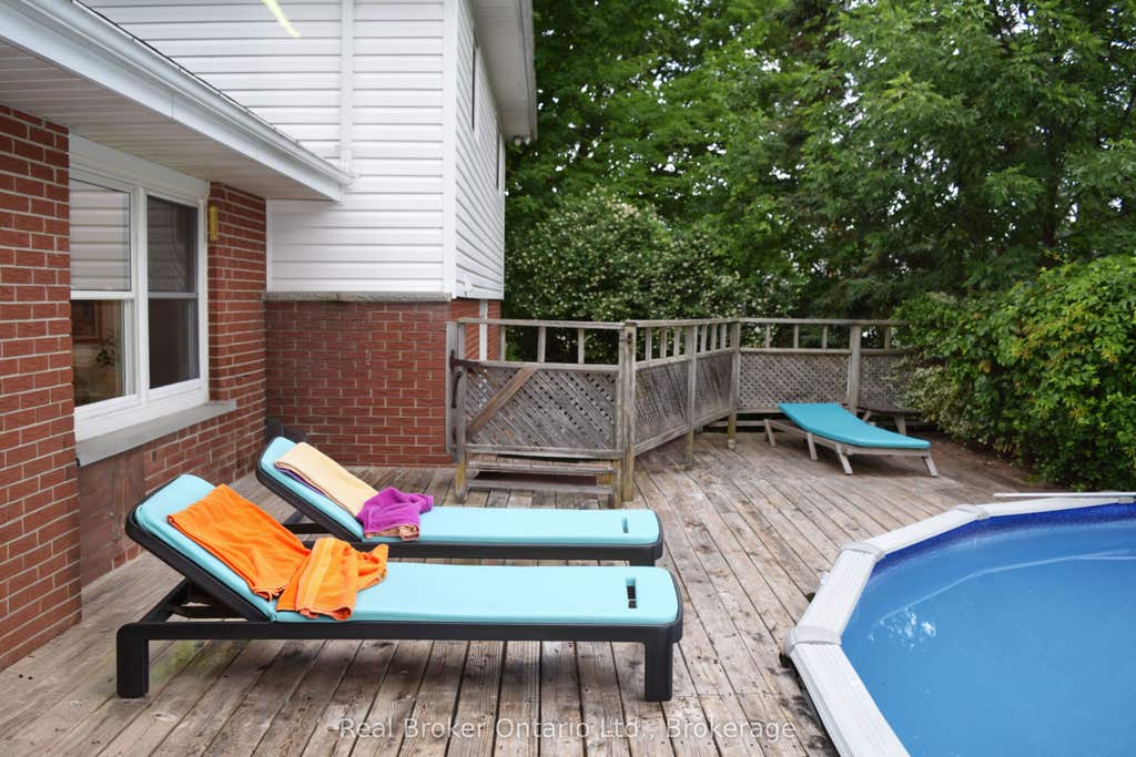 Photo of 617 Louis Street, Saugeen Shores, ON N0H 2C4 (MLS # X13529978)