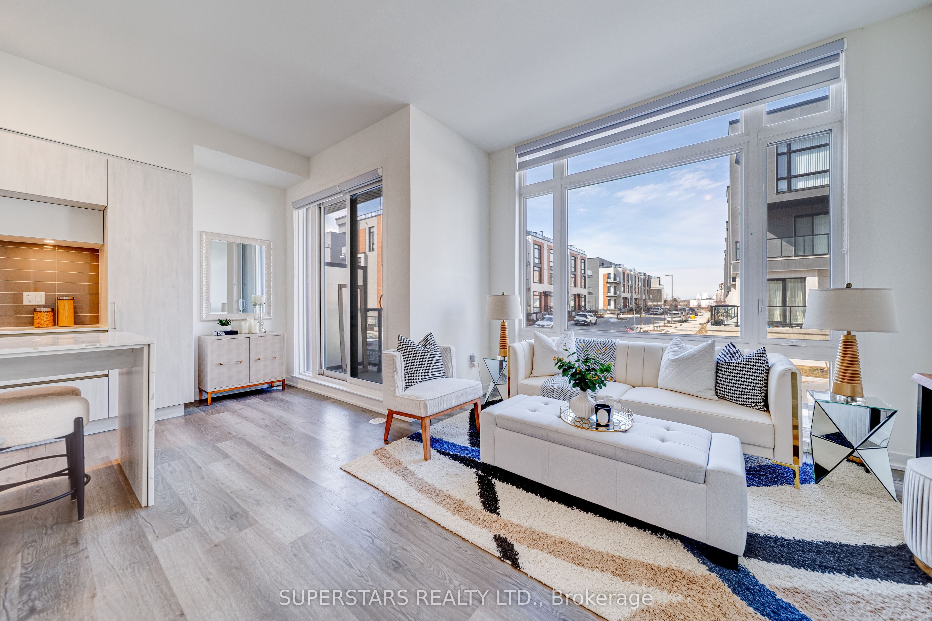 5 Steckley House Lane 705