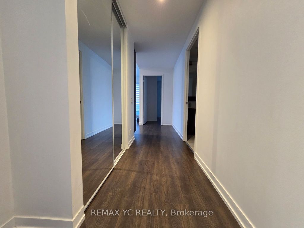 Photo of 5 Buttermill Avenue #5810, Vaughan, ON L4K 0J5 (MLS # N13111204)