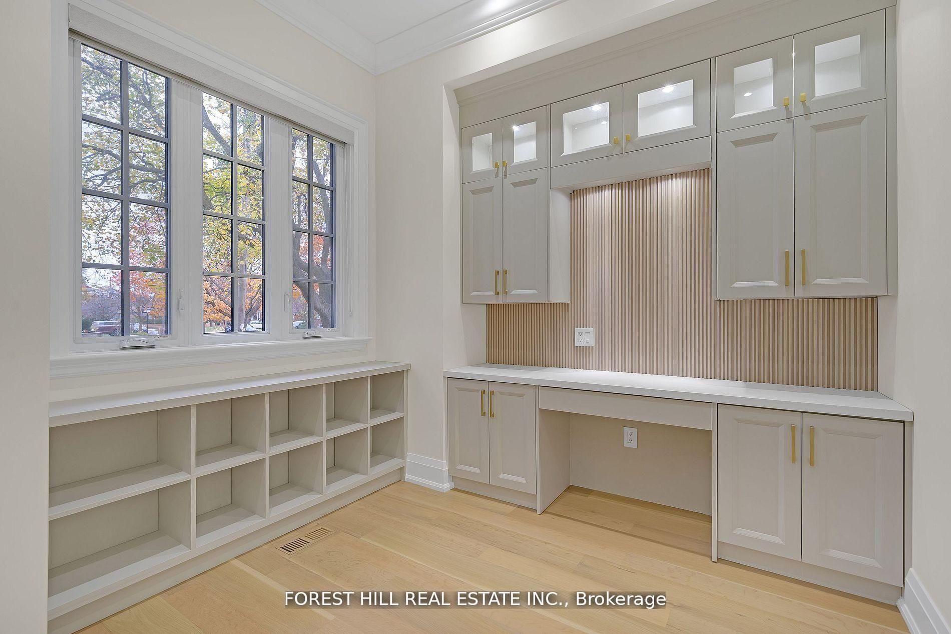 132 Lothian Avenue