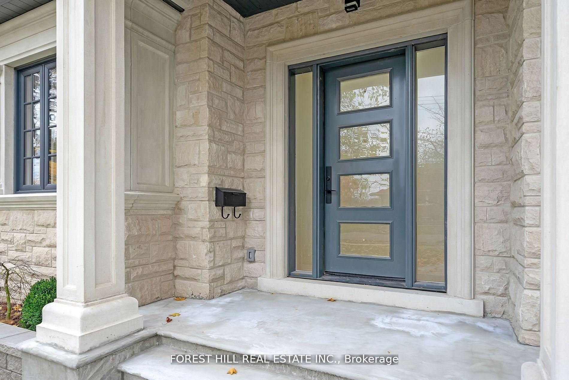 132 Lothian Avenue
