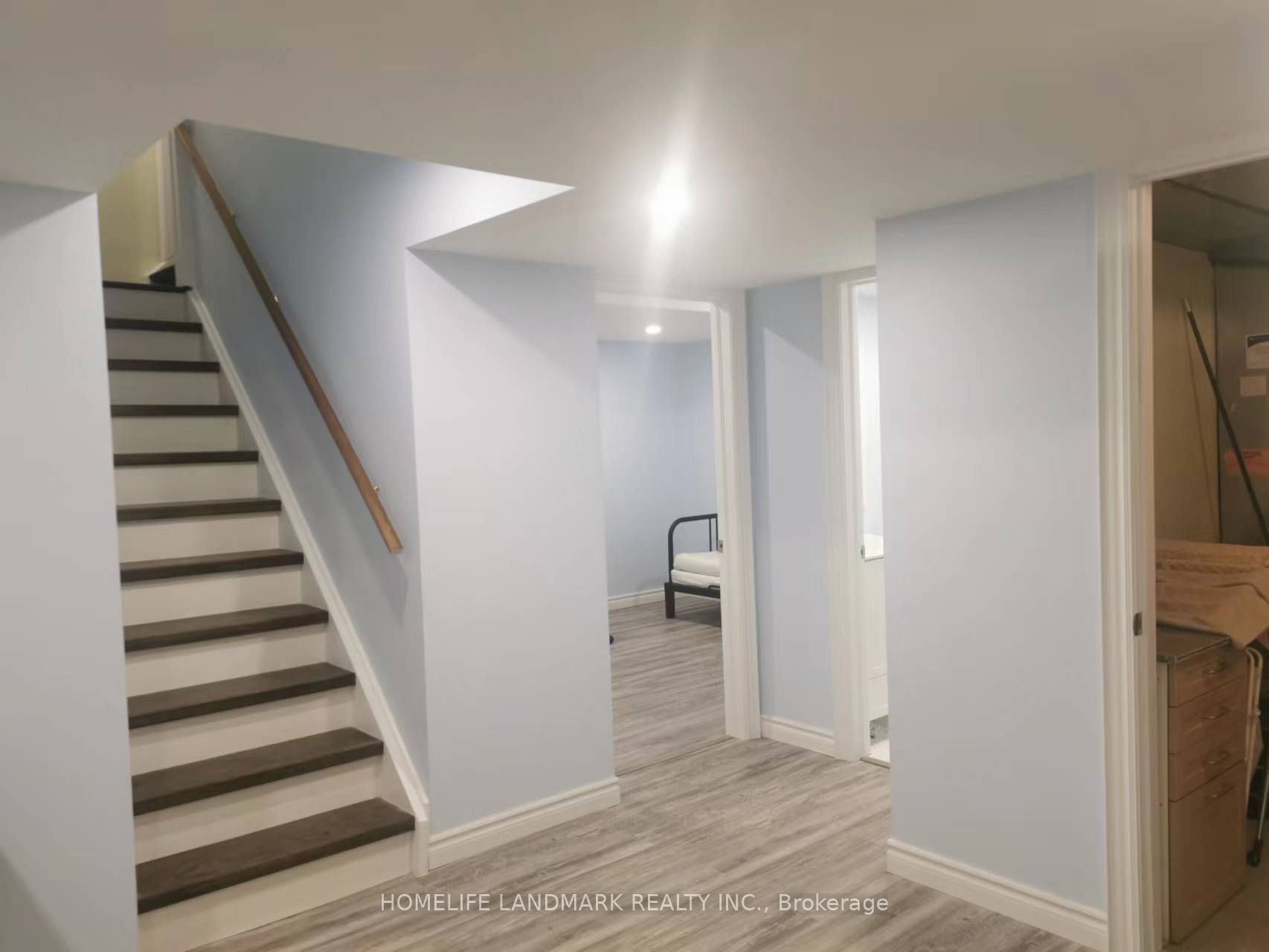 10 Hunters Corners N/A Basement