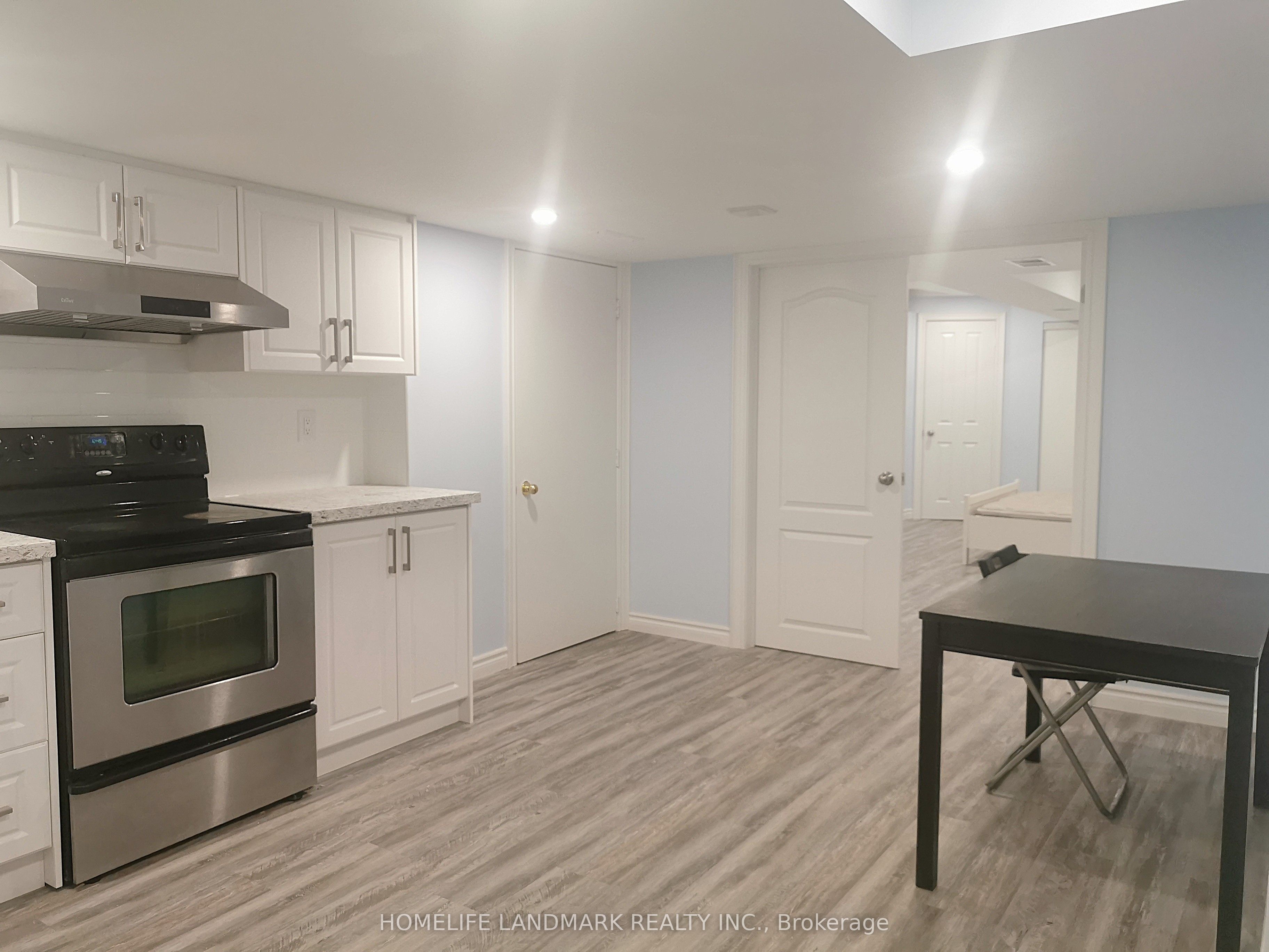 10 Hunters Corners N/A Basement