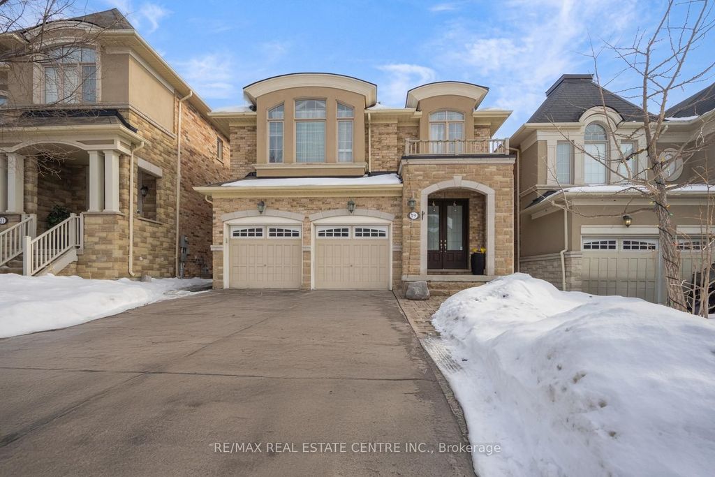 Photo of 19 Mediterranean Crescent, Brampton, ON N9V 3X6 (MLS # W12800514)