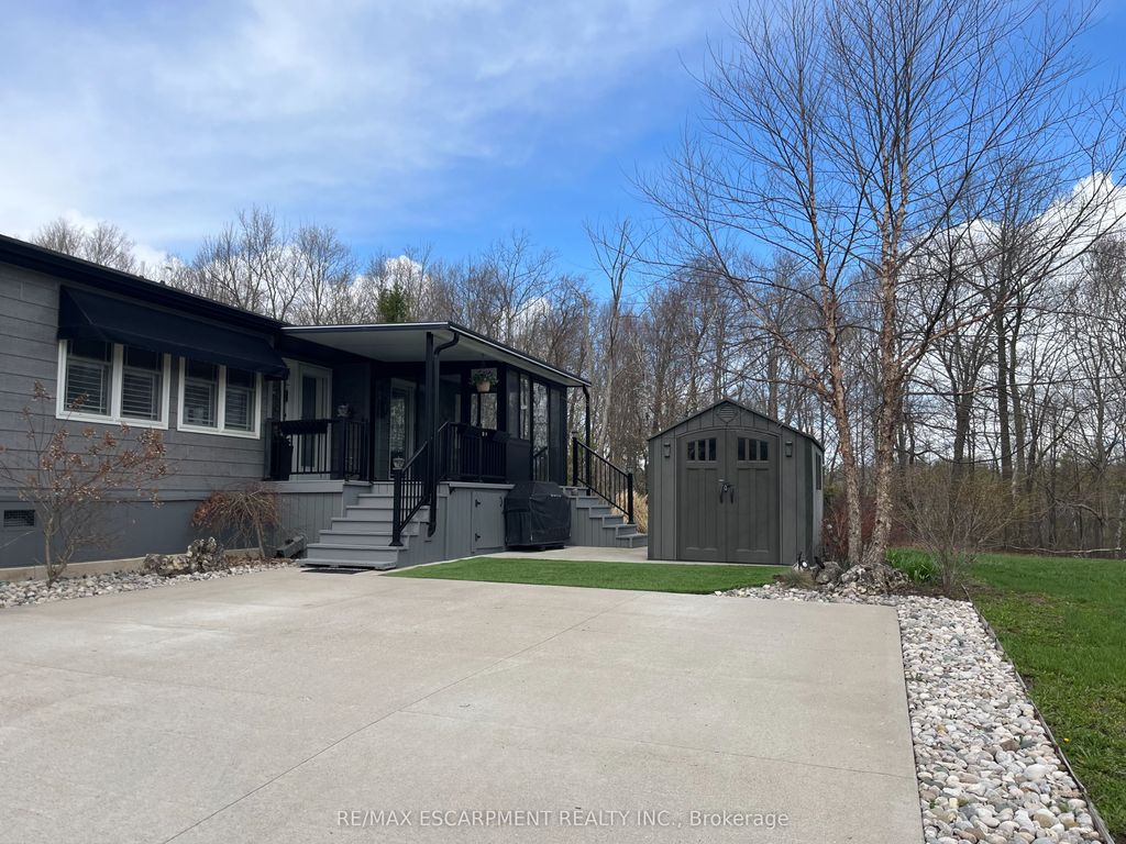 Photo of 4449 Milburough Line #2 Cedar Street, Burlington, ON L7P 0C5 (MLS # W12703464)