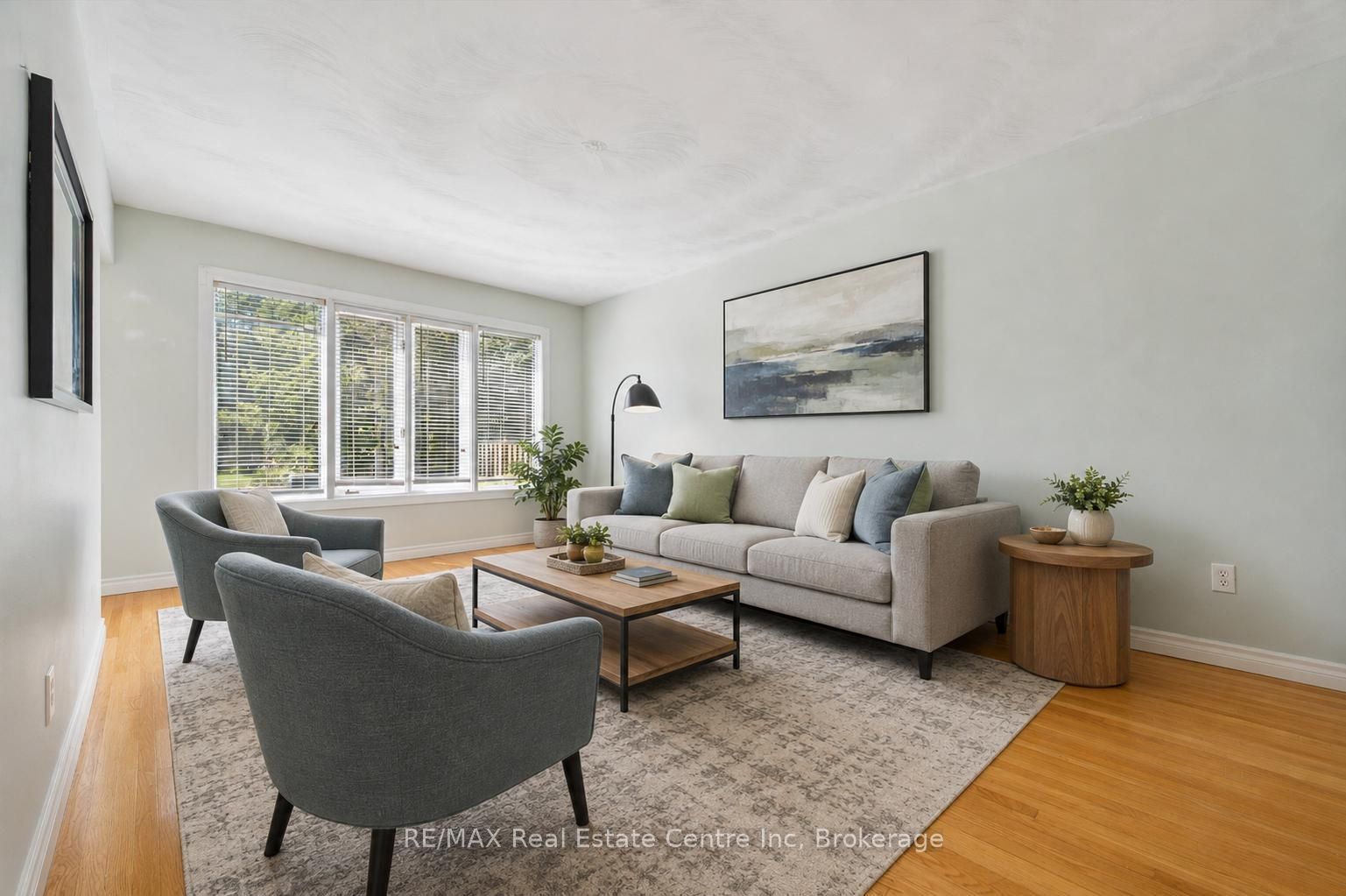 95 MOUNTFORD Drive