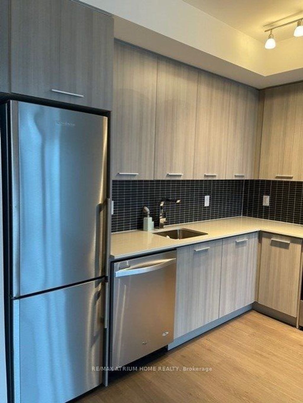 Photo of 105 George Street #1802, Toronto, ON M5S 3E6 (MLS # C13002178)