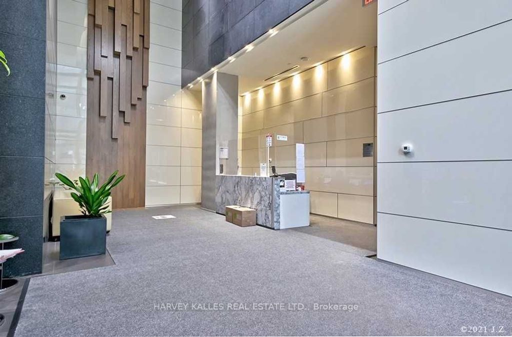 Photo of 15 Grenville Street #3009, Toronto, ON M4Y 1A1 (MLS # C13168442)