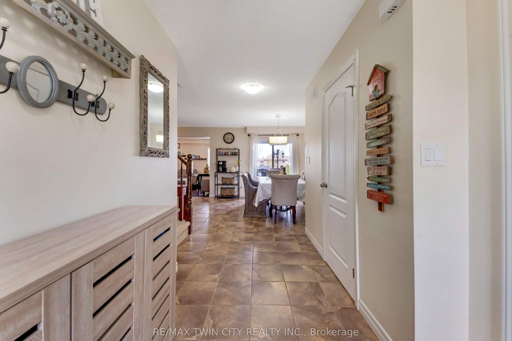 Photo of 109 ROBERT SIMONE Way, North Dumfries, ON N0B 1E0 (MLS # X13091490)