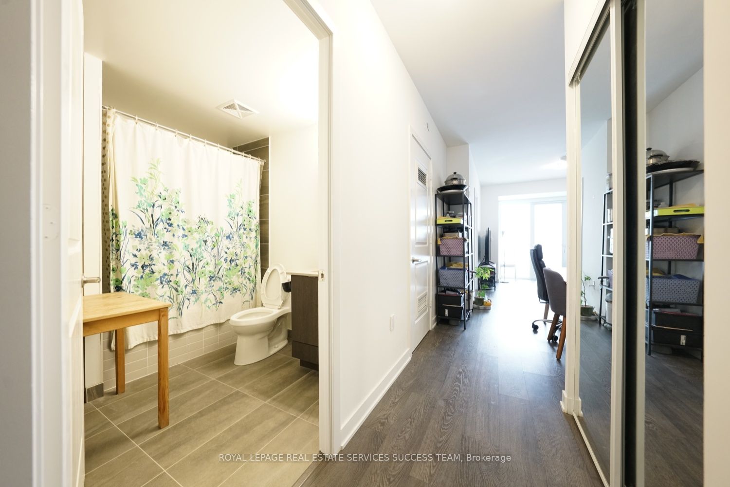 4655 Metcalfe Avenue 1606