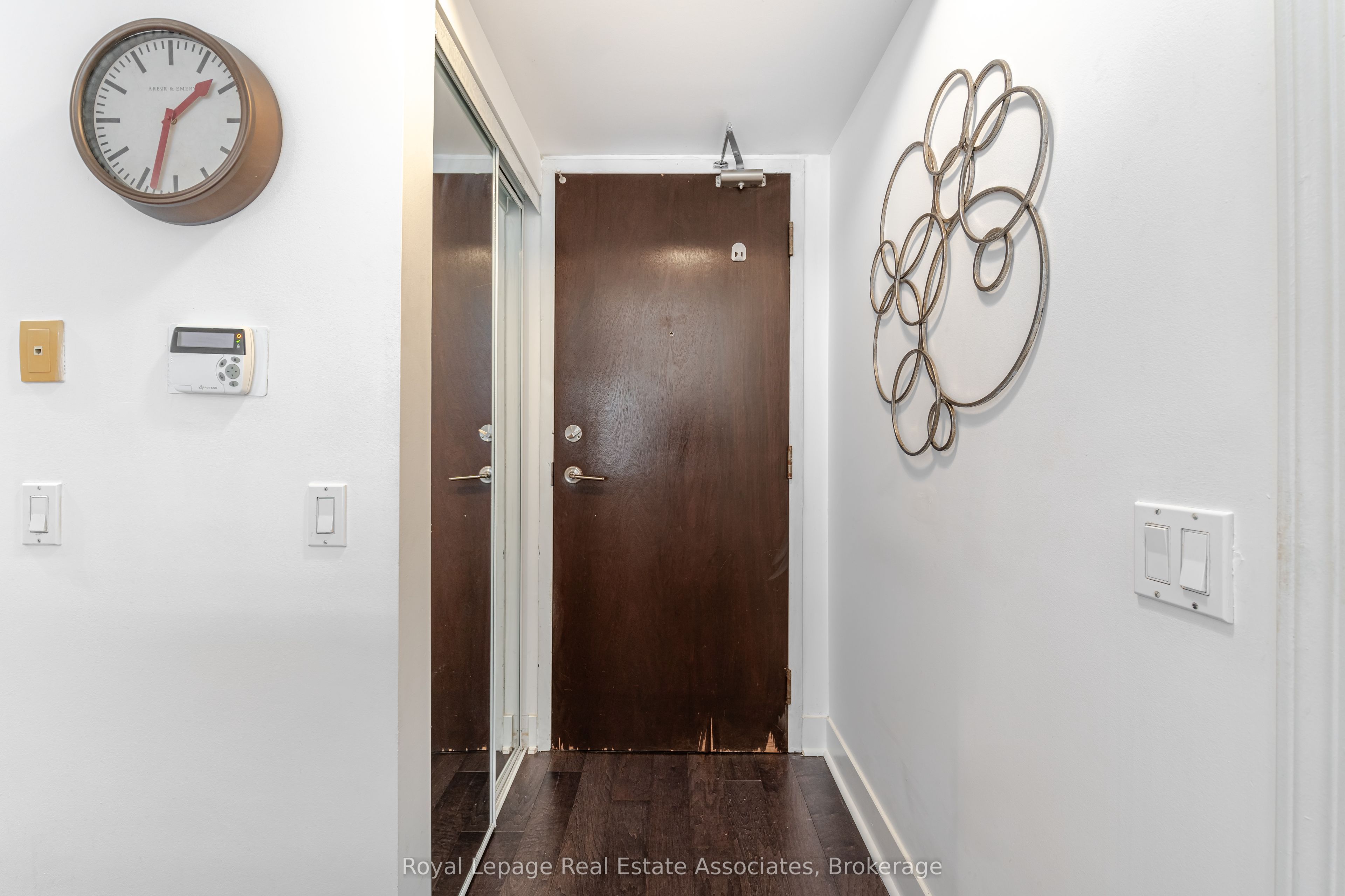 388 Bloor Street E 1507