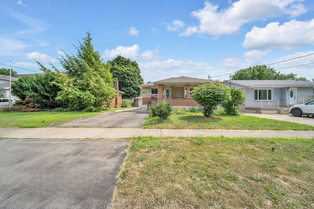Photo of 6768 KEIFFER Street, Niagara Falls, ON L2E 5K1 (MLS # X12833480)