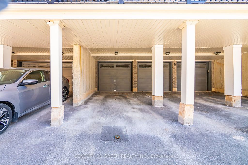 Photo of 383 Dundas Street E #76, Hamilton, ON L8B 1X6 (MLS # X12884152)