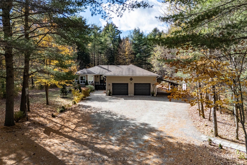 Photo of 26 Centurion Crescent, Perry, ON P0A 1R0 (MLS # X13886646)