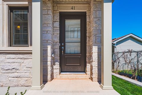 260 Melody Cmn N/A 41 Oakville ON L6H 7H2