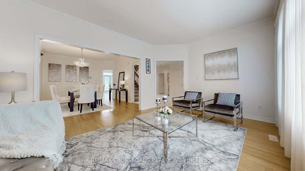 Photo of 73 Reansbury Crescent, Markham, ON L6C 1Y3 (MLS # N12912830)