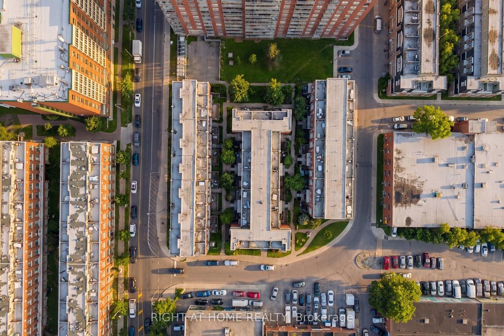 Photo of 1 Ruttan Street #112, Toronto, ON M6P 0A1 (MLS # C13048990)