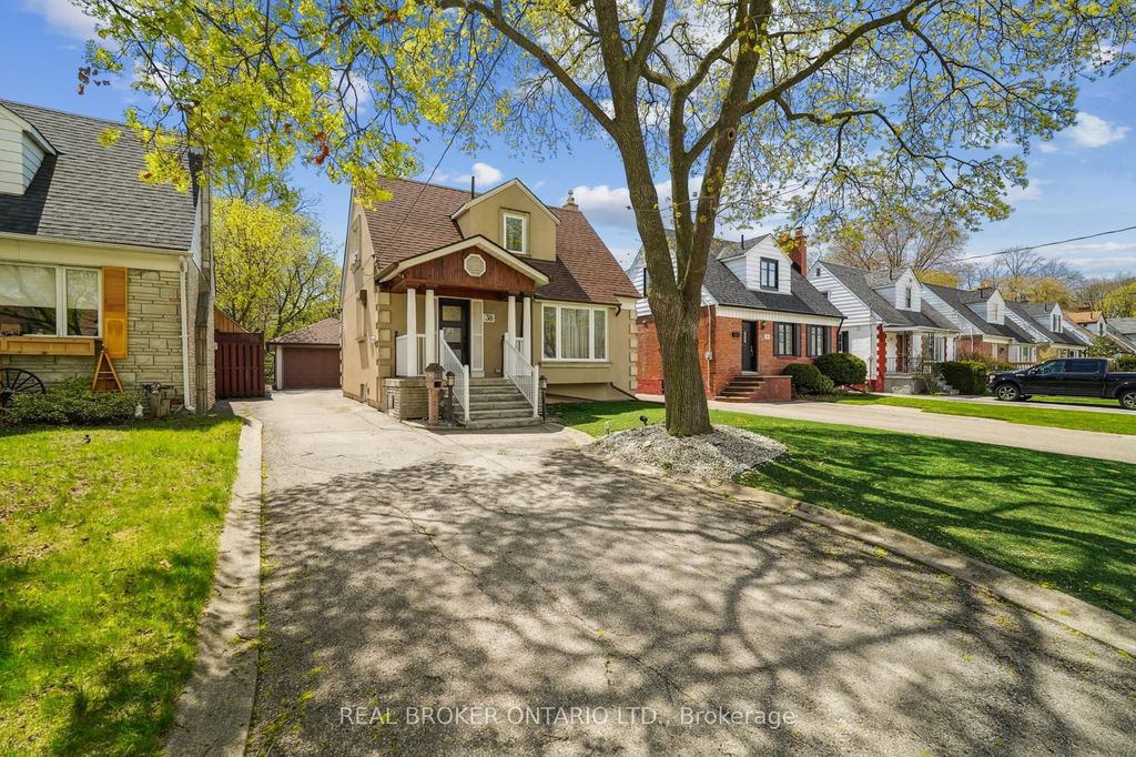 Photo of 38 Riverview Heights, Toronto, ON M9P 2N4 (MLS # W12345352)