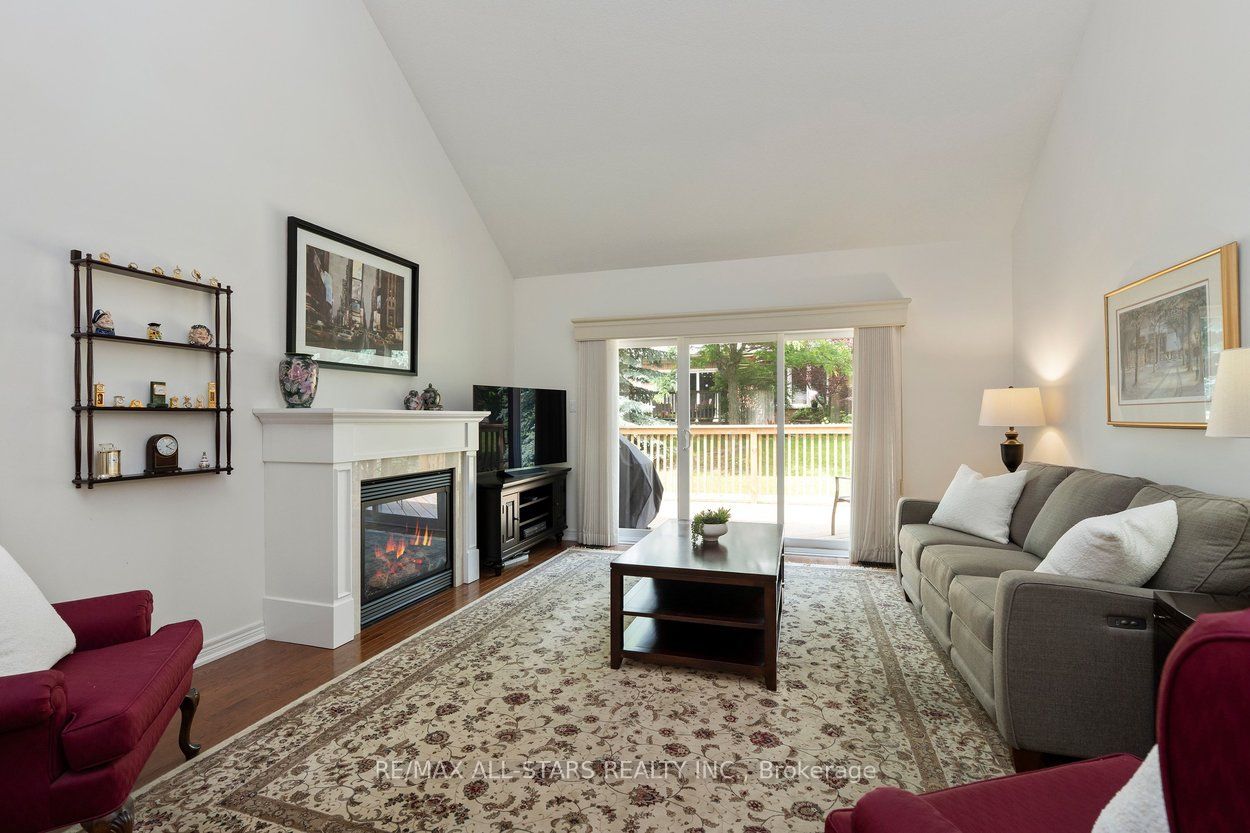 52 Oasis Way