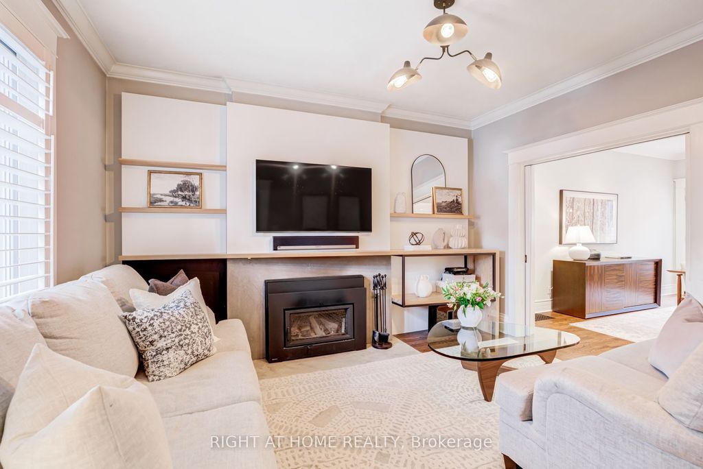 Photo of 19 Rowland Street, Toronto, ON M6P 1M2 (MLS # W12934654)