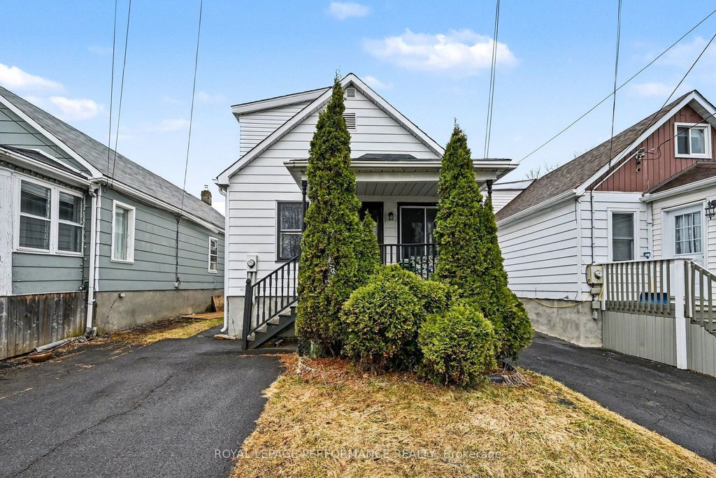 Photo of 414 Gillespie Avenue, Cornwall, ON K6H 2T5 (MLS # X12987750)