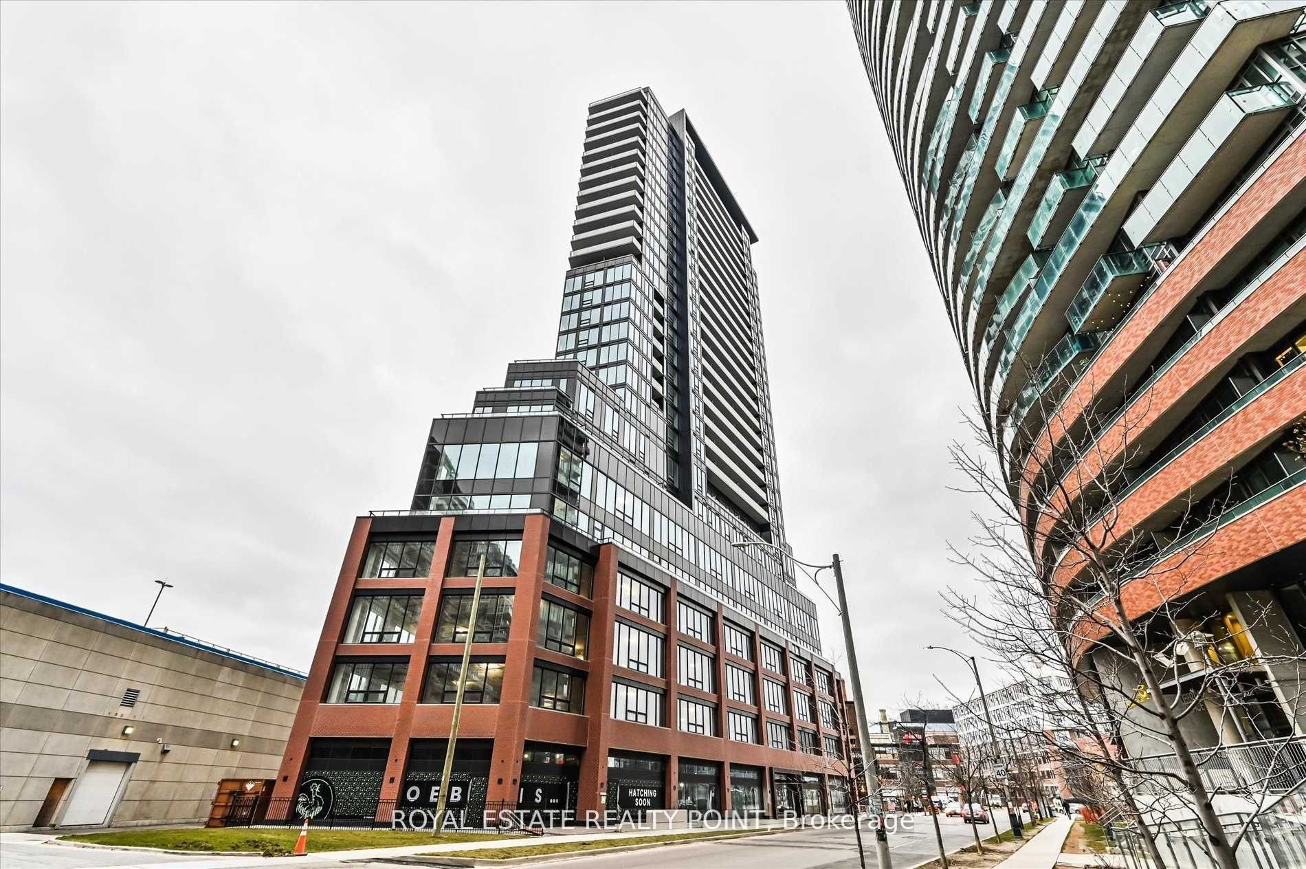 135 East Liberty Street 2004